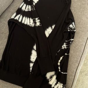 Black  and white with rhinestones tie dye INC tunic long sleeve top